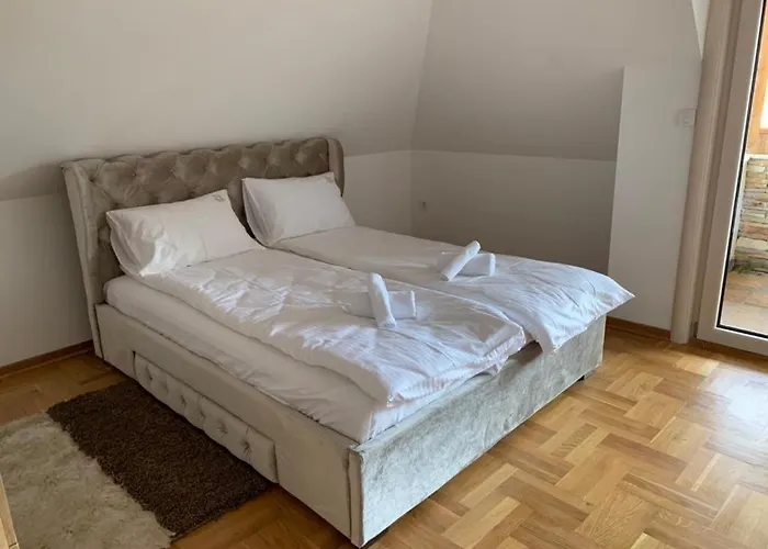 아파트 Pop De Lux 즐라티보